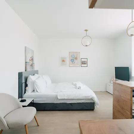 Διαμέρισμα Luminous Living