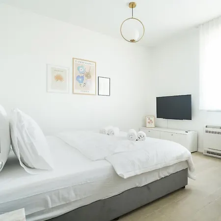 Apartamento Luminous Living Zadar